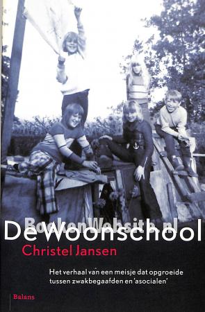 De Woonschool, gesigneerd
