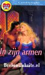 0554 In zijn armen